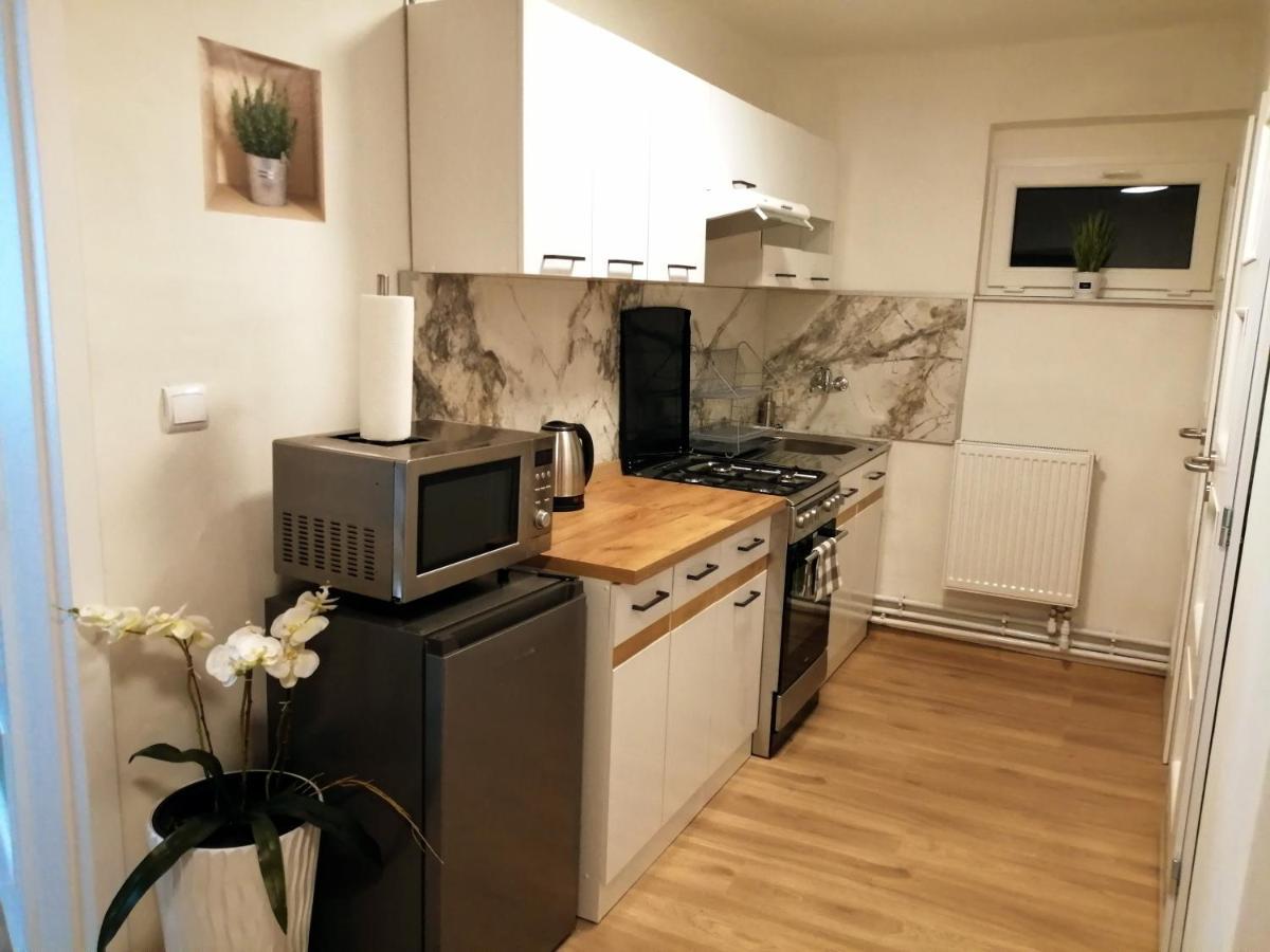 Apartman Deluxe ヘプ エクステリア 写真